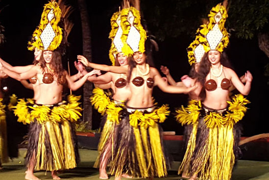 Old Lahaina Luau Dancers